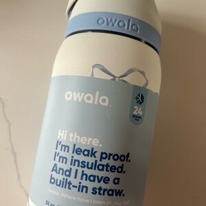 Owala tied and true Limited edition urban outfitters exclusive ribbon bow print